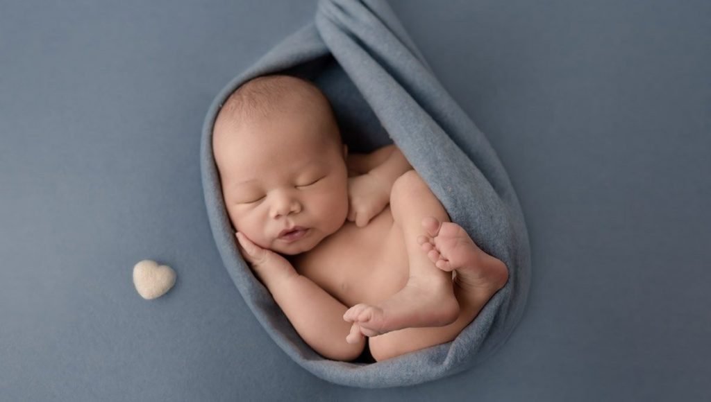 Vancouver-Burnaby Newborn Photography Session