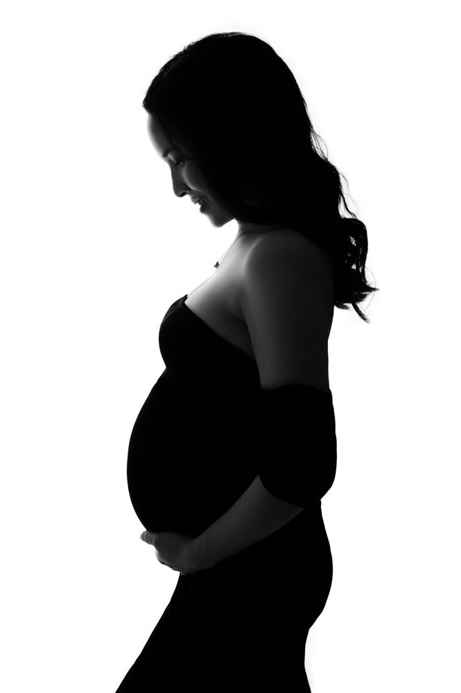 Vancouver Maternity Photographer Silhouette of a pregnant woman black and white